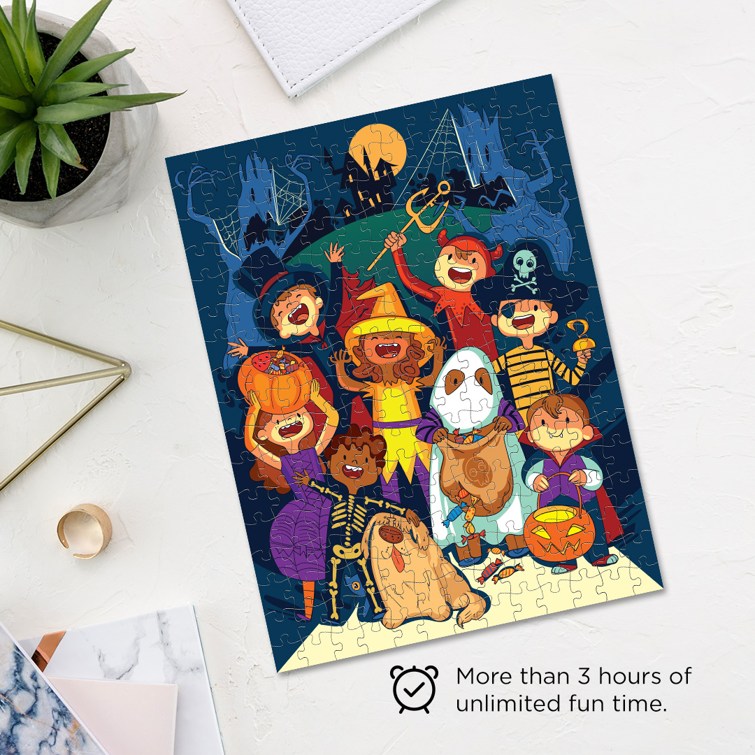 Candy Halloween hidden objects puzzle perfect for the curious kids
