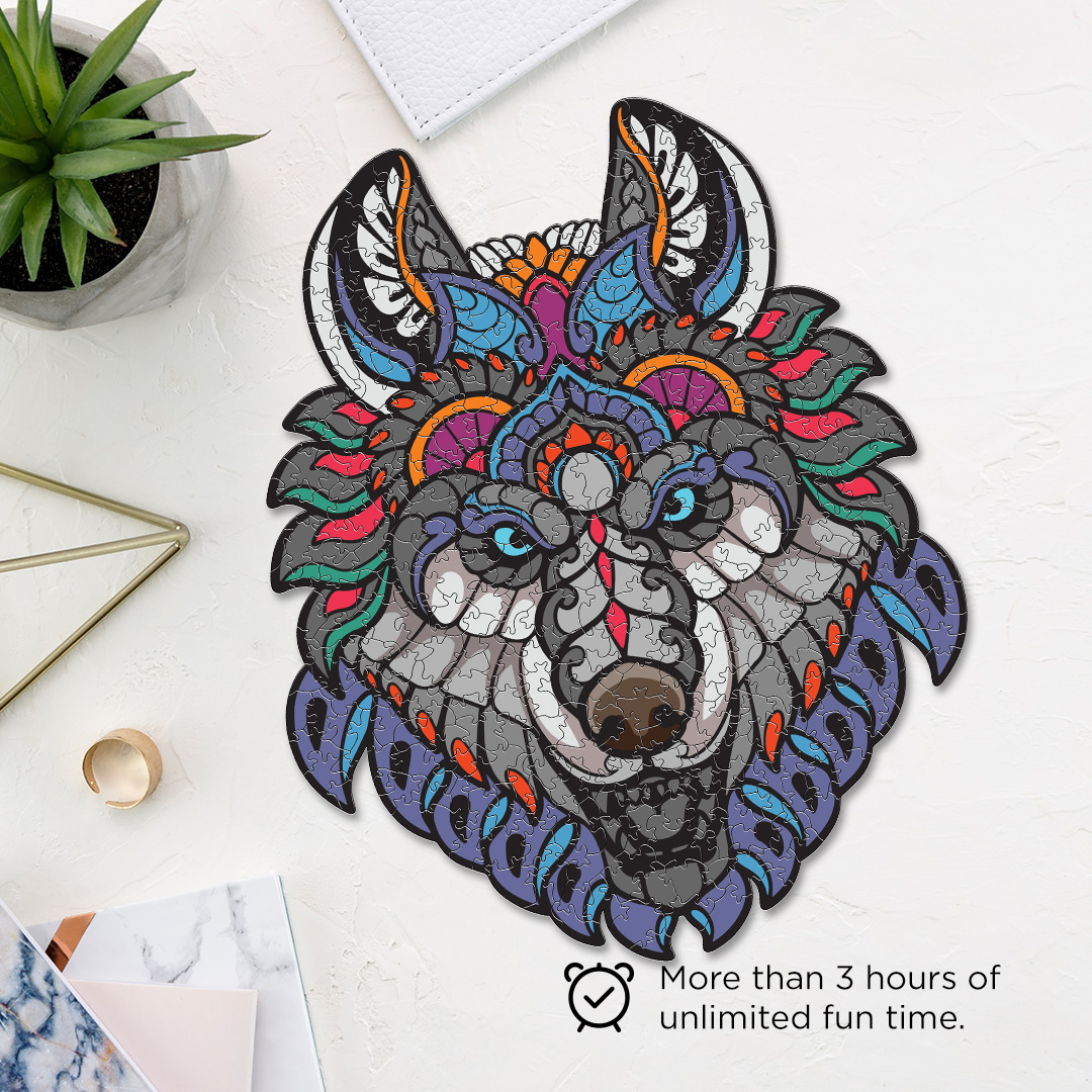 Mighty Wolf Ornamental Puzzle designed precisely to bring amazing fun time